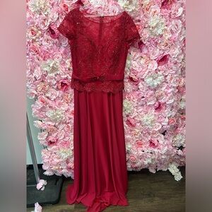 Christina Wu 17849 claret size 14 short sleeve a line dress with lace and belt